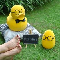Figura decorativa anatra con occhiali giallo, divertente decorazione estiva, anatra decorativa floccata