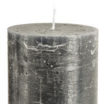 Prodotto Eleganti candele a colonna color antracite 85x200mm - Design rustico, lunga durata di combustione, set da 2 per decorazioni eleganti