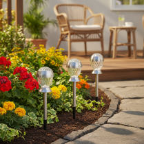 Prodotto Lampade solari a forma di sfera con picchetto per giardino, set da 4 pezzi, 36 cm