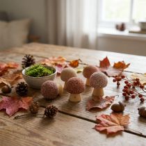 Prodotto Decorazione sparsa decorazione funghi in legno mini funghi marroni Ø2cm 24 pz