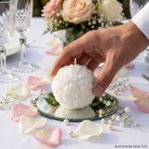 Prodotto Candela a sfera con motivo a rosa per decorazioni e occasioni romantiche