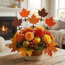 Prodotto Spilla foglia d'acero ordinata decorazione autunnale 8 cm L35 cm 12 pezzi
