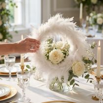 Prodotto Ghirlanda di piume ideale per decorazioni nuziali e decorazioni pasquali suggestive da 20 cm