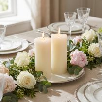 Prodotto Eleganti candele a colonna color crema-bianco per decorazioni festive, 85×200 mm, set da 2