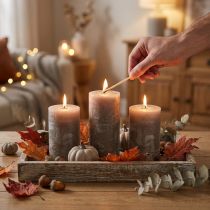 Prodotto Candele rustiche a colonna color marrone, 70x80 mm, set da 4; candele decorative di alta qualità per un'atmosfera accogliente