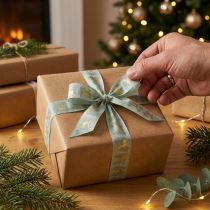 Prodotto Nastro regalo con renne e alberi di Natale, 40 mm x 18 m