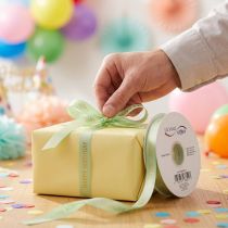 Prodotto Nastro di buon compleanno per confezioni regalo decorative, 18 m