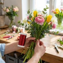 Prodotto Filo decorativo artigianale per progetti floreali creativi