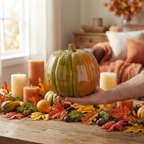 Prodotto Zucca decorativa in ceramica nei toni del verde brillante - 17,5 cm - perfetta per la decorazione della tavola autunnale