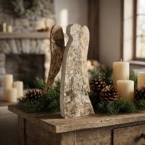 Prodotto Statuetta di angelo in legno con corteccia di betulla, 30 cm