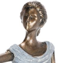 Prodotto Statuetta di donna con uccello Scultura decorativa dal design raffinato e senza tempo 41 cm