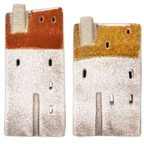 Prodotto Decorazione in ceramica a forma di casetta con camino, portacandele, autunno e inverno, 13 cm, 2 pezzi