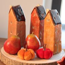 Prodotto Casetta decorativa in ceramica in miniatura con finestre, 14 cm, 3 pezzi