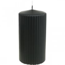 Prodotto Candele a colonna Candela scanalata nera 70/130mm 4pz