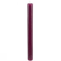 Prodotto Candele coniche tinta unita bordeaux 21×240mm 12 pz