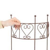 Prodotto Traliccio semicircolare con ornamento a forma di cuore. Perfetto per decorare un giardino in stile rustico. 42 cm