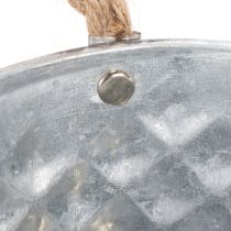 Prodotto Ciotola ovale in zinco, 23 cm x 12 cm, altezza 10,5 cm.