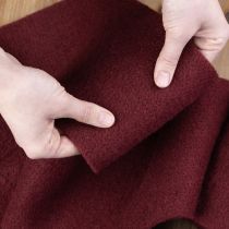 Prodotto Nastro di feltro di lana, rosso scuro, 15 cm x 5 m, per decorazioni e lavori artigianali