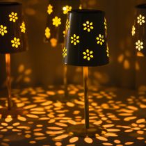 Prodotto Lampada da tavolo solare con motivo floreale per illuminare balcone, terrazzo o giardino, 28 cm
