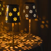 Prodotto Lampada da tavolo solare a LED con design floreale, illuminazione esterna suggestiva, 28 cm