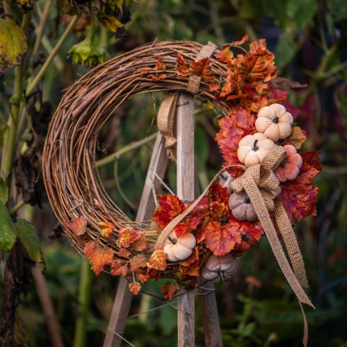 Prodotto Zucca decorativa in tessuto su bastoncino giallo marrone arancione Ø7cm 9 pezzi