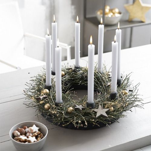 Prodotto Anello in schiuma floreale con base H5,5 cm Ø32 cm nero 2 pz