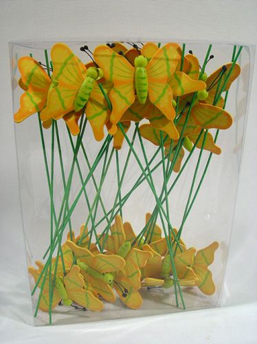 Floristik24 Farfalla su plettro legno verde/giallo 7 cm (24 pz)
