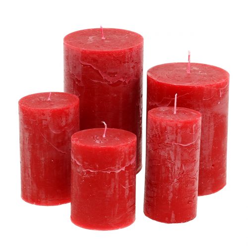 Candele colorate rosse diverse dimensioni