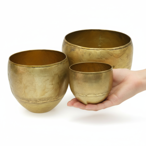 Set di 3 vasi decorativi in metallo effetto ottone, Ø18/15/12,5 cm. | Floristik24.it