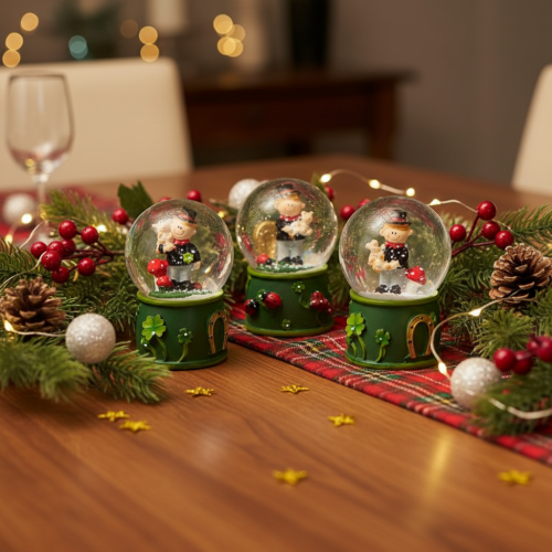 Globo di neve portafortuna con personaggio spazzacamino, 4 cm, 3 pezzi | Floristik24.it