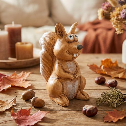 Prodotto Statuetta di scoiattolo seduto per decorazioni autunnali, 10 cm