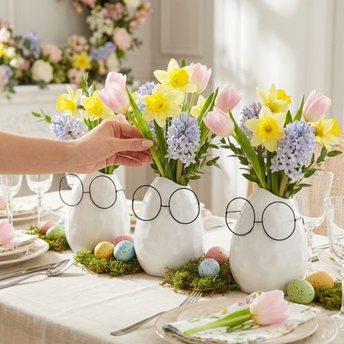 Vaso con bicchieri decorazione pasquale ceramica bianca Ø8,5cm H13cm 3 pz | Floristik24.it