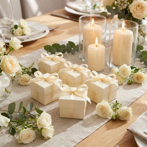 Nastro regalo decorativo in crema, nastro di raso 6 mm × 50 m | Floristik24.it