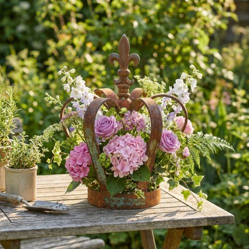Corona decorativa vintage in metallo patinato Ø20cm H28cm | Floristik24.it