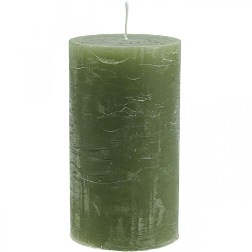 Prodotto Candele in tinta unita Candele a colonna verde oliva 85×150mm 2pz