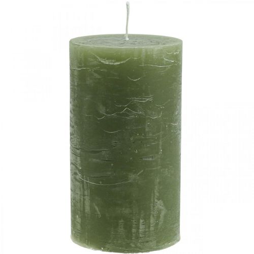 Prodotto Candele in tinta unita Candele a colonna verde oliva 85×150 mm 2 pz