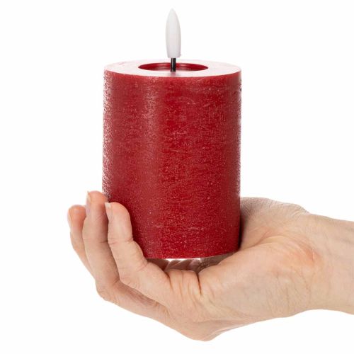 Candela a colonna a LED in vera cera, colore rosso, con timer e luce bianca calda, 12 cm. | Floristik24.it