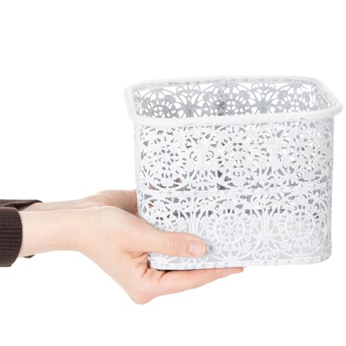 Prodotto Ciotole in metallo con motivo a pizzo, contenitore decorativo, quadrate, shabby chic, bianche, 27/23/19 cm, H13,5 cm, set da 3