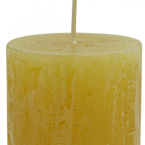 Prodotto Candele a colonna Candele rustiche in tinta unita gialle 60/110 mm 4 pz