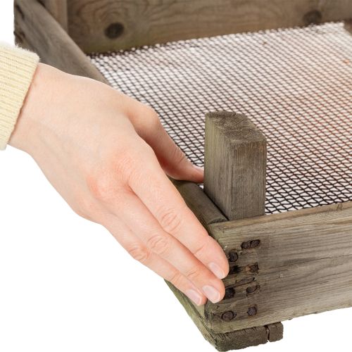 Prodotto Scatola vintage in legno con rete metallica, stile rustico, scolapasta per cipolle, decorativa, 75×50×14 cm