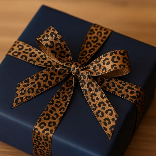 Prodotto Nastro di seta con stampa leopardata marrone nero 15 mm 18 m