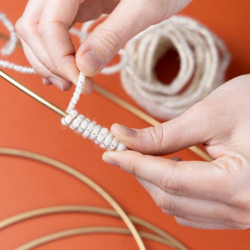 Prodotto Cordoncino di lana bianco con filo dorato 5m x 5mm con filo per decorazioni e lavori artigianali