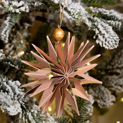 Prodotto Stelle decorative di carta da appendere, perfette per decorazioni festive