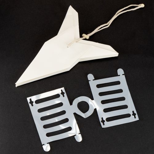 Prodotto Stelle di carta in stile scandinavo, stella di Natale color crema, 45 cm, 3 pezzi