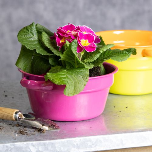 Prodotto Fioriera in metallo, design originale per spazi abitativi sofisticati e decorazioni eleganti, 17 cm, 3 pezzi