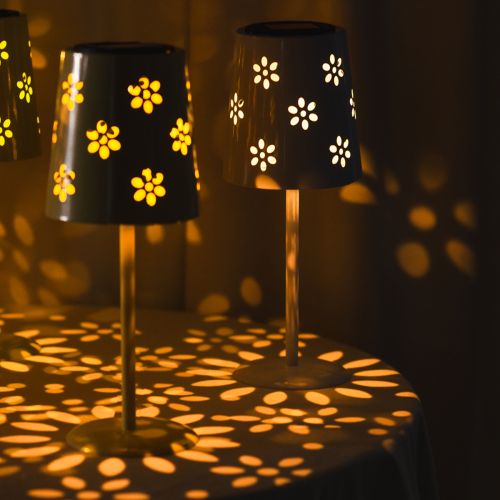 Prodotto Lampada da tavolo solare a LED con design floreale, illuminazione d'atmosfera per esterni, 28 cm