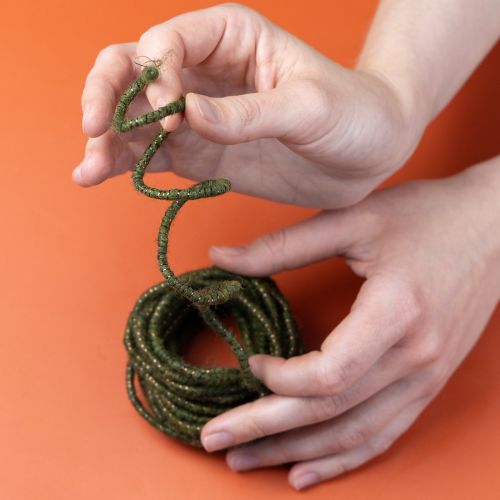 Prodotto Cordoncino di lana verde con filo dorato, 5 m x 5 mm con filo, per decorazioni e lavori artigianali