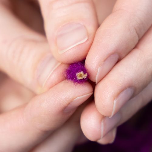 Prodotto Cordino di lana, viola, 55 m di spago decorativo per fiori e artigianato