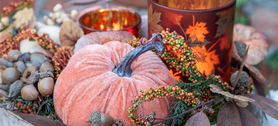 Decorazione con zucca e aquilone