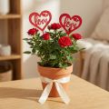 Spina decorativa in legno cuore rosso fiore spina Love 7cm 12pz | Floristik24.it